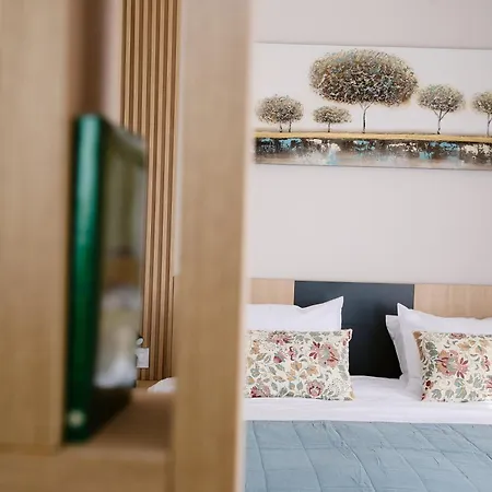 Appartement Pool Resort- Lena Lux 7 I 8 *