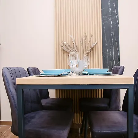 Appartement Pool Resort- Lena Lux 7 I 8 *