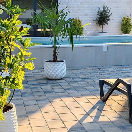 Pool Resort- Lena Lux 7 I 8 Apartament Vrdnik