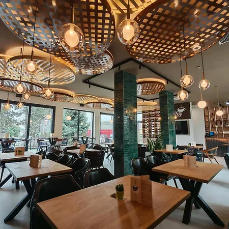 Appartement Pool Resort- Lena Lux 7 I 8 Vrdnik