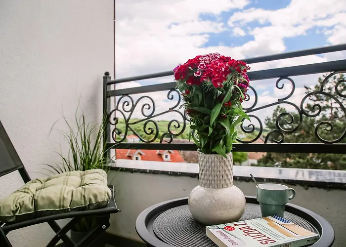 Apartamento Pool Resort- Lena Lux 7 I 8 *